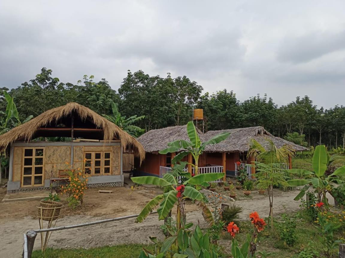 Kanoka Village Resort Mazbat Esterno foto